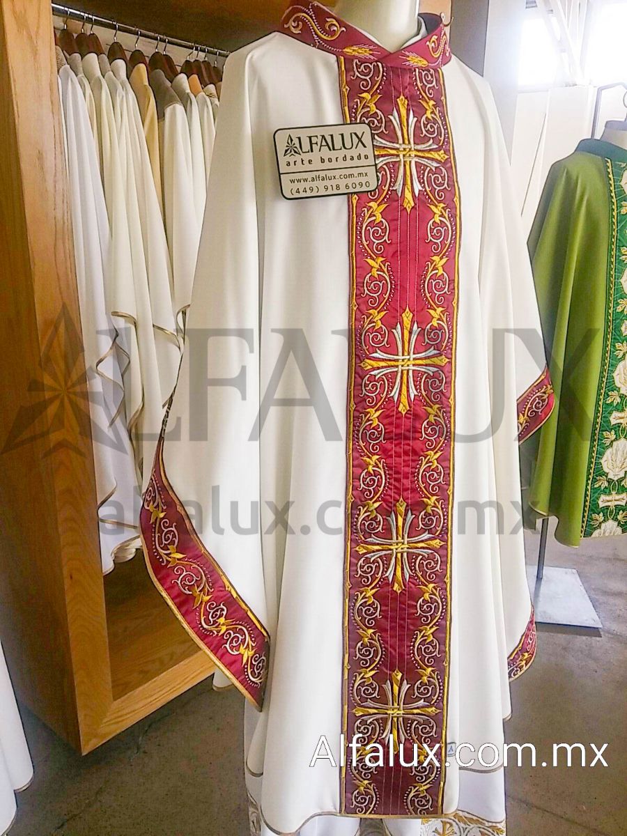 15 CARDENAL Laterales Cuello Bordado